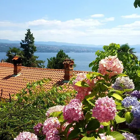 Apartament Josephine'S Garden Opatija Zewnętrze zdjęcie